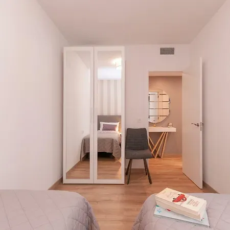Claudia Premium, Centro Appartement *